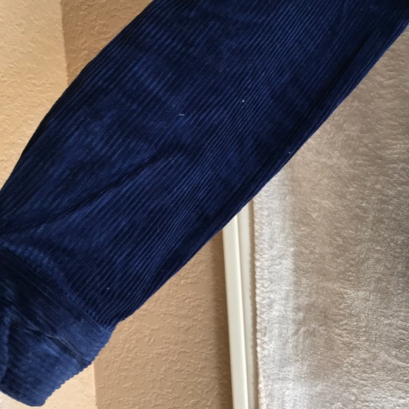 Jacket - Picture 2 of 8